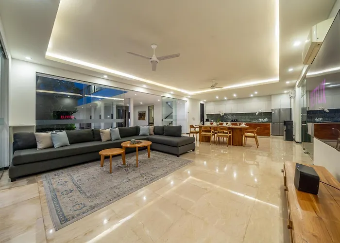 Aquila Villa *